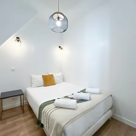 06 - Faubourg Bail Mobilite Apartament Paryż